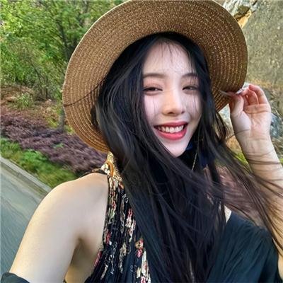 红色背篓